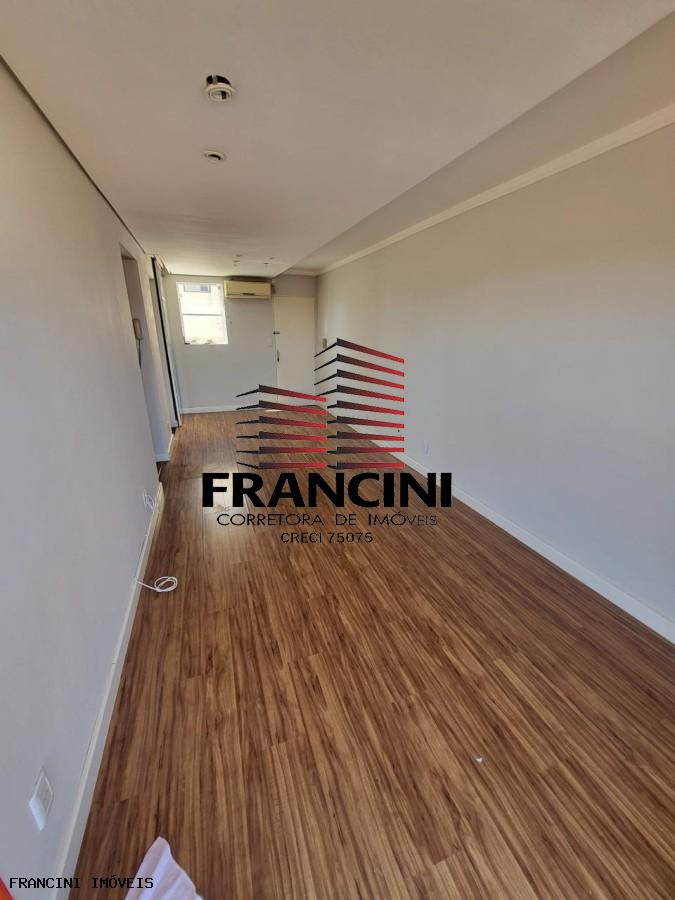 Apartamento à venda com 2 quartos, 66m² - Foto 1