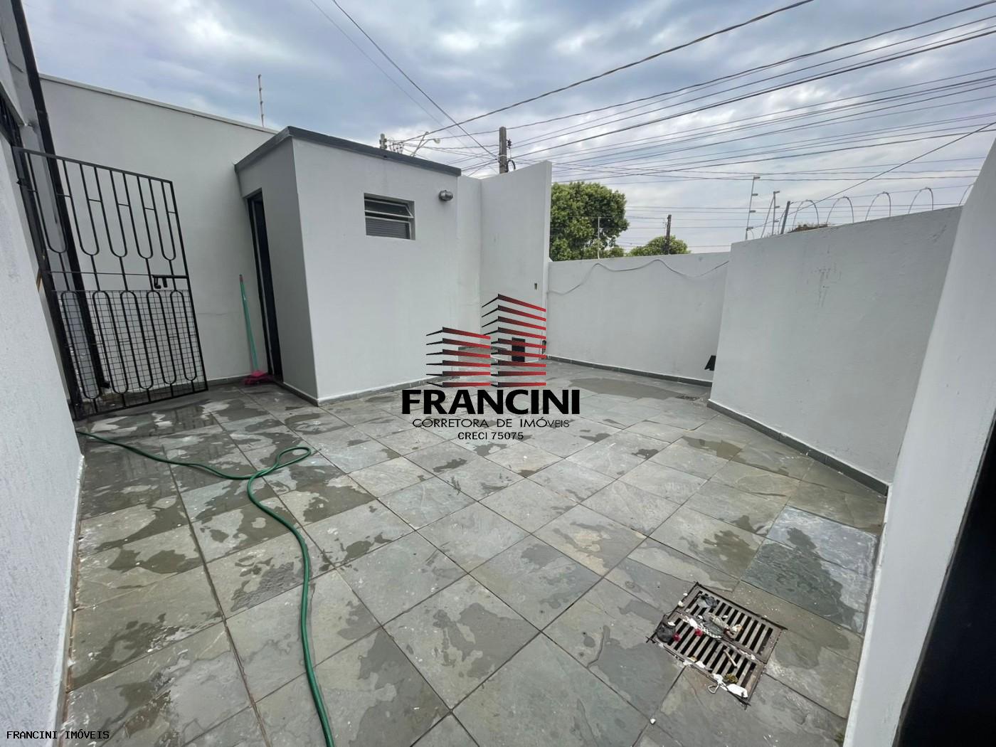 Apartamento para alugar com 4 quartos, 300m² - Foto 3