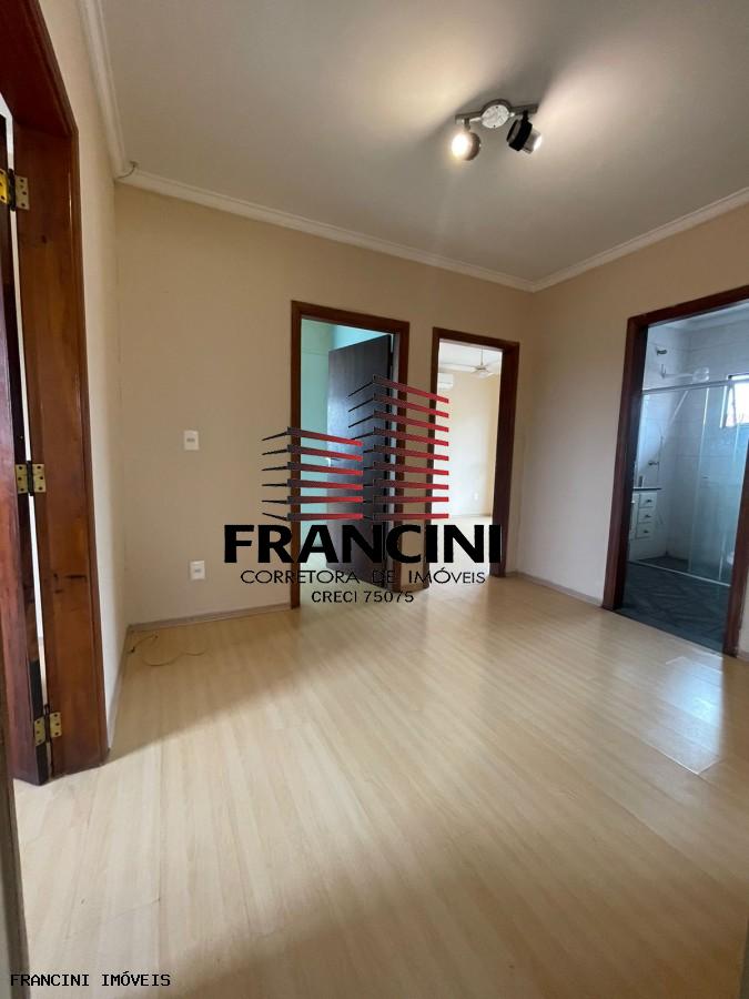 Apartamento para alugar com 4 quartos, 300m² - Foto 15