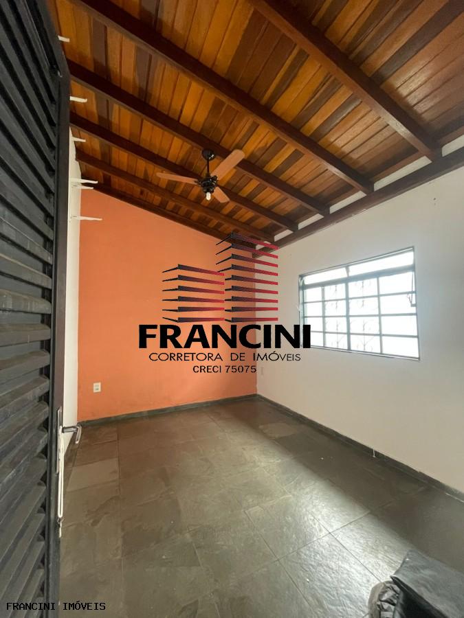 Apartamento para alugar com 4 quartos, 300m² - Foto 16