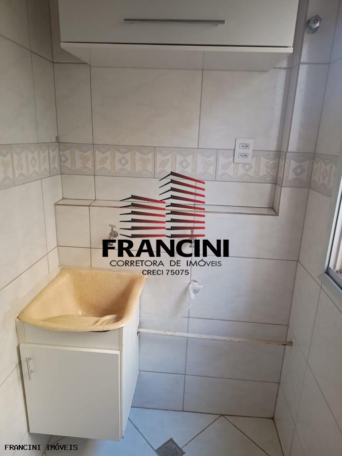 Apartamento para alugar com 2 quartos, 56m² - Foto 9