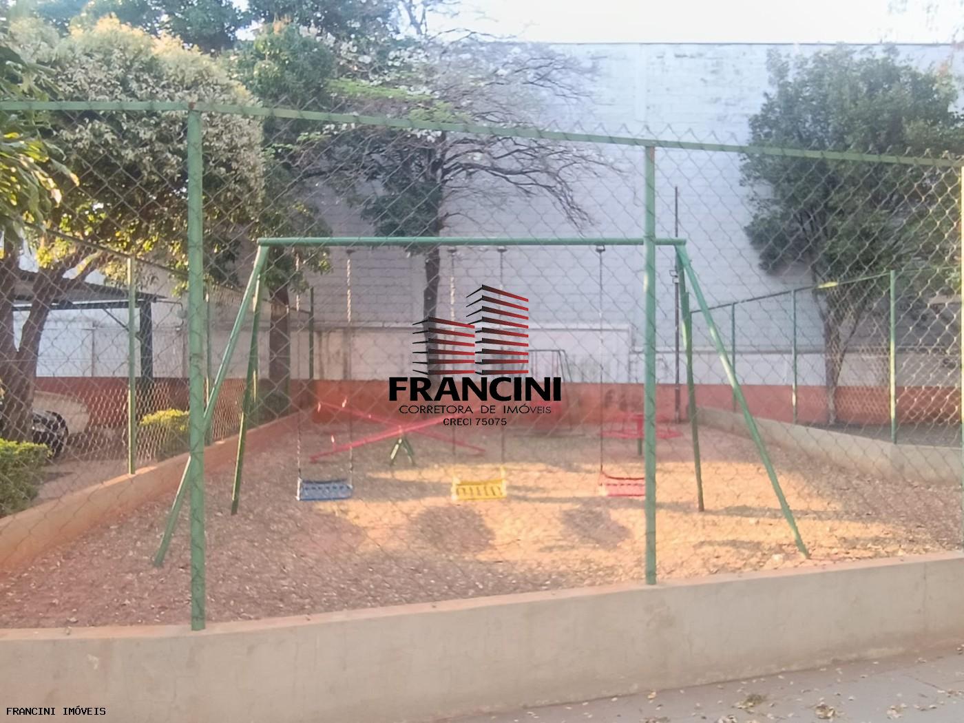 Apartamento para alugar com 2 quartos, 56m² - Foto 11