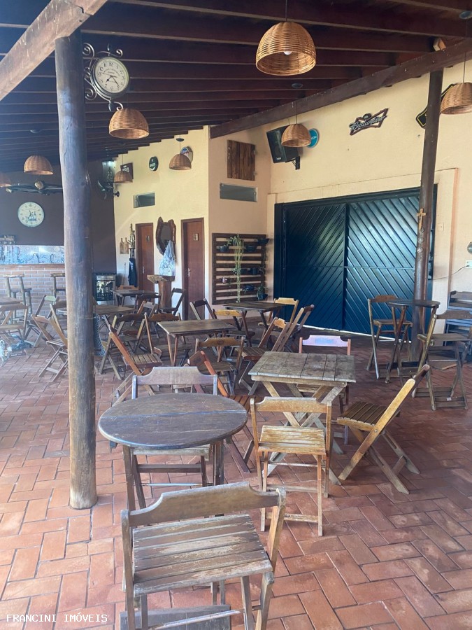 Chácara, 3 quartos, 770 m² - Foto 2